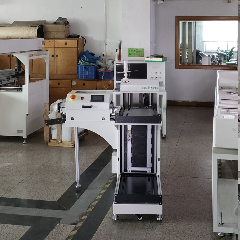 Automatic Unloader with Magazine (6)