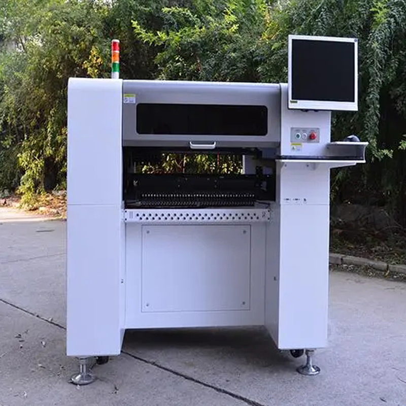Pick-and-place Machine
