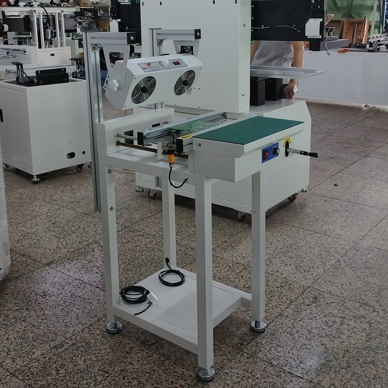 PCB Conveyor with Ion Blower