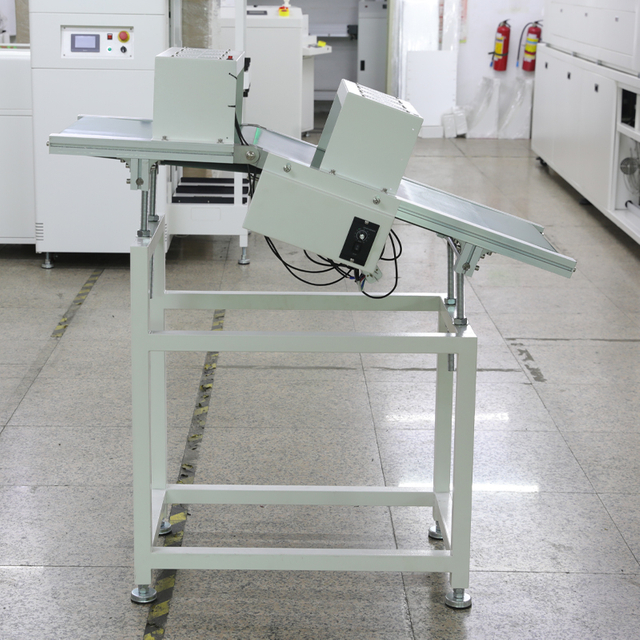 Wave Solder Infeed/outfeed PCB Conveyor SD-400 Belt Assmbly Line with Cooling Fans for DIP Production Line