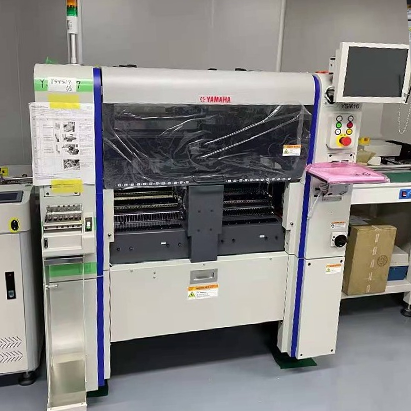YAMAHA Pick and Place Machine