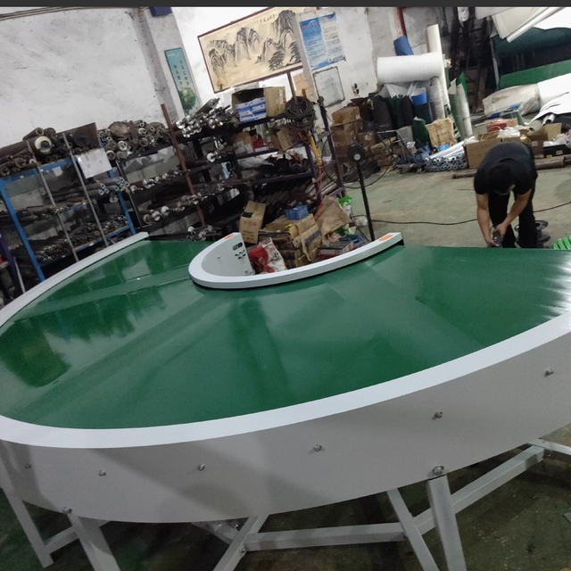 180-Degree Belt Turning Conveyor